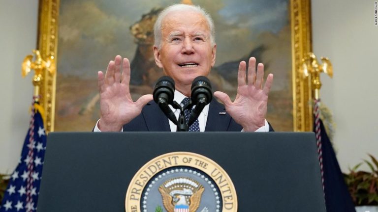 Biden says he is now convinced that Putin has decided to invade Ukraine, but leaves the door open for diplomacy

