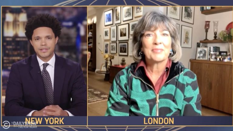 Christiane Amanpour reveals on "The Daily Show" why she never wore this hijab

