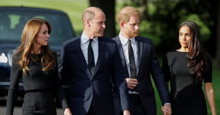 Prince Harry and Meghan join William and Kate on Windsor tour

