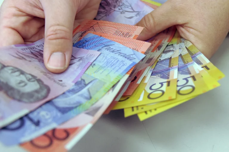 Australia removes the British monarchy from its banknotes

