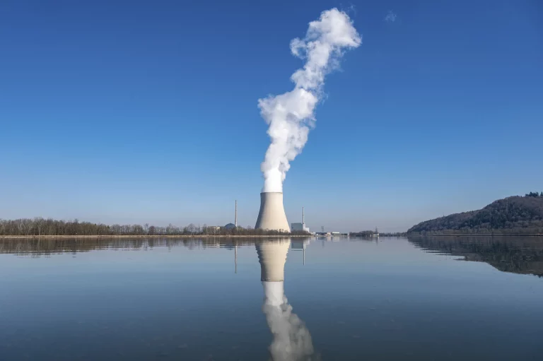 Again and again: Germany shuts down its last nuclear plant

