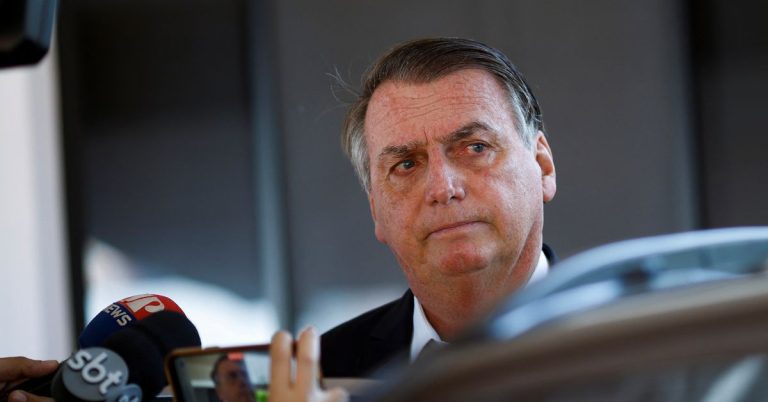 Bolsonaro's house raided, phone seized in investigation into Brazil's vaccine records

