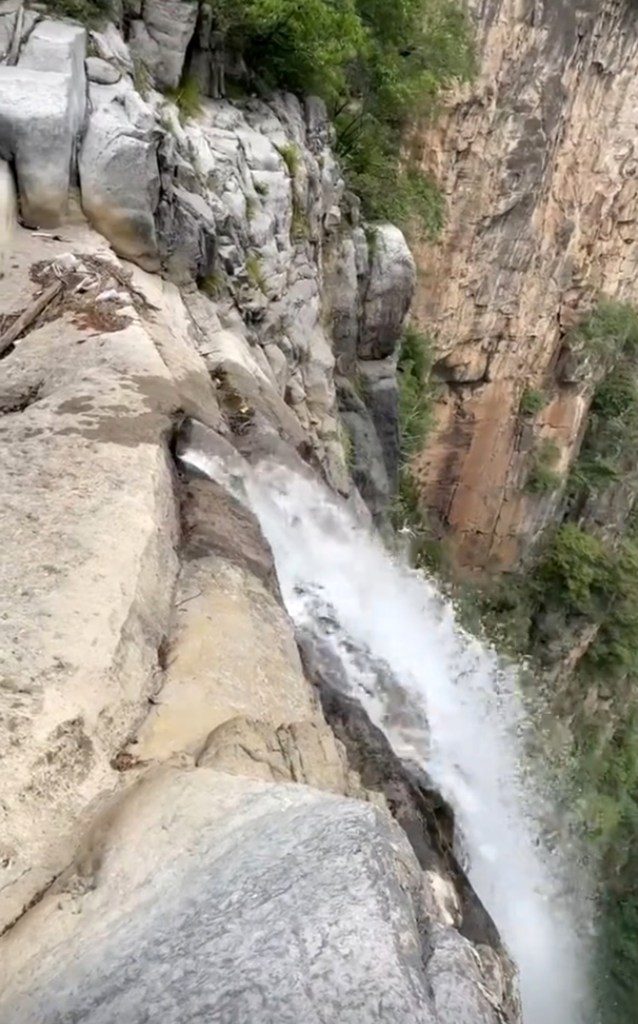 The source of Yuntai Waterfall, which is actually a pipe from which water flows.