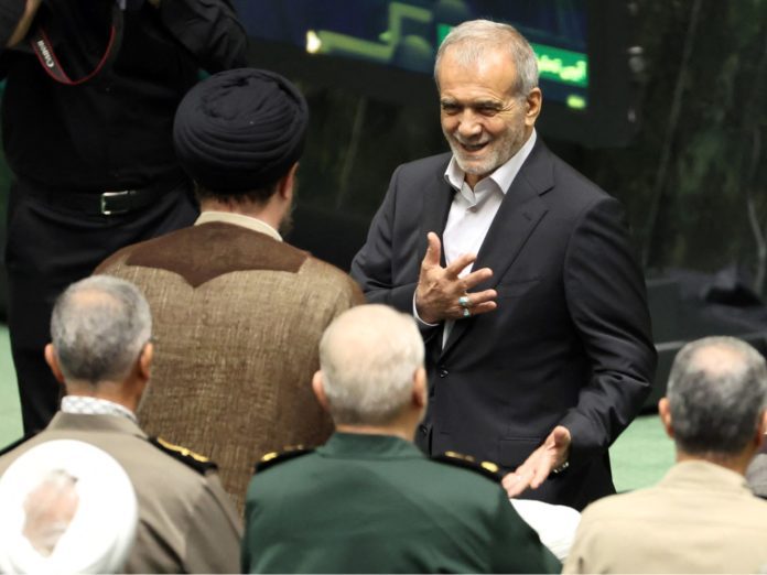 Iranian President Announces Moderate Ministers, Women in His Cabinet | Political News

